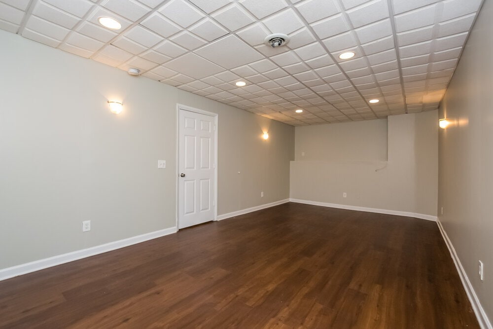 Building Photo - 187 Sherwood Forest Dr