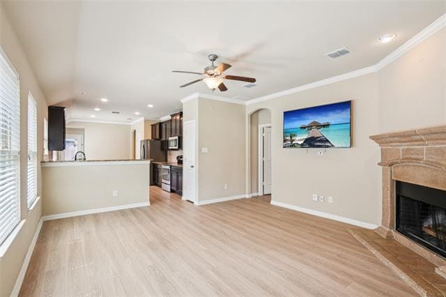 Building Photo - 15937 Alvarado Dr