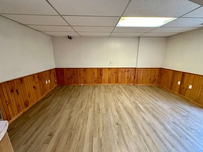 Building Photo - 45 Bow St