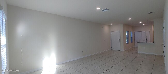 Building Photo - 59 Talulla Trl