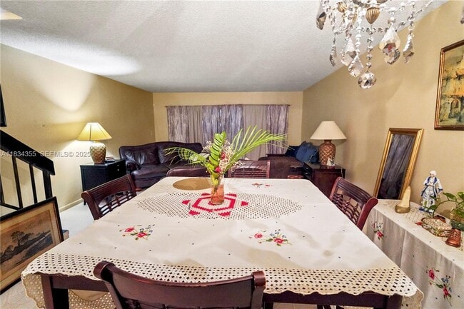 Building Photo - 6556 Racquet Club Dr