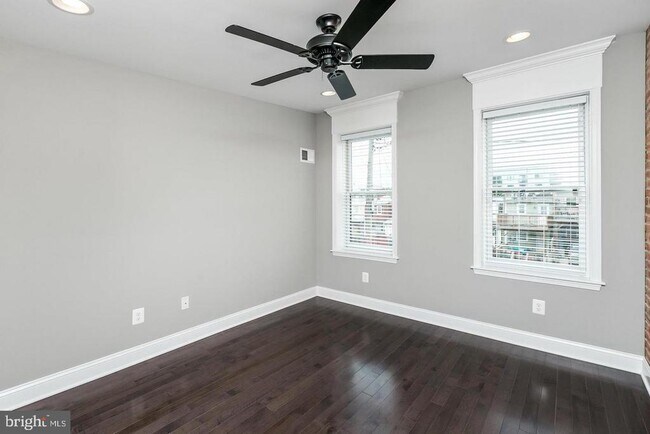 Building Photo - 1815 Westphal Pl