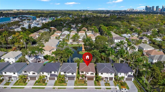 Building Photo - 1419 SW 23rd St