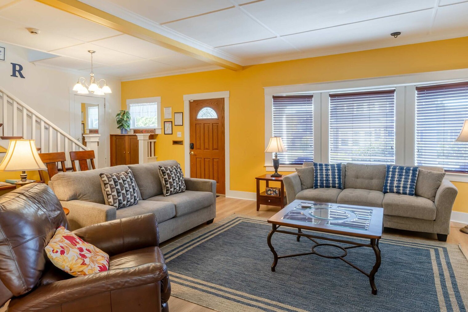 Building Photo - 640 S Columbia St