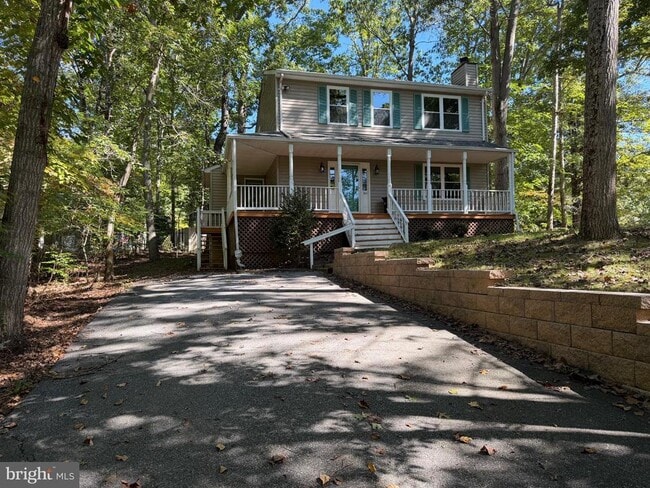 Building Photo - 184 Fargo Rd