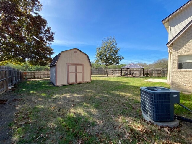 Building Photo - Conveniently Located to Randolph AFB, 4/2.5 ~ Large Backyard ~ Storage Shed ~ Move In Ready!