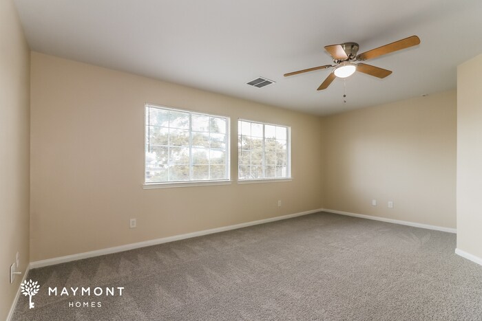 Building Photo - 503 Northvalley Dr