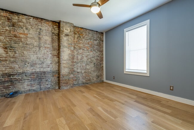 Building Photo - 1023 Franklin St