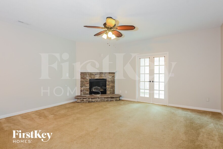 Building Photo - 1853 Archbury Dr