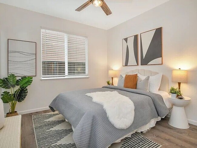Building Photo - 5470 Gold Creek Cir