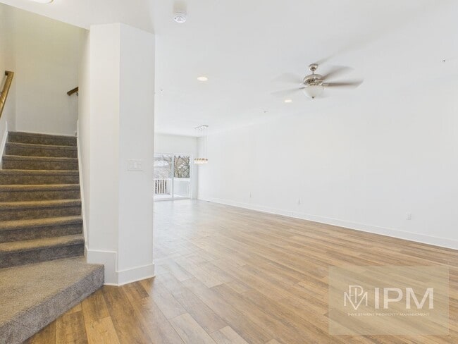 Building Photo - ½ OFF Your First Month’s Rent - Beautiful Townhome in Waynesboro!