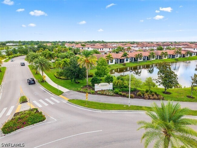 Building Photo - 5535 Useppa Dr