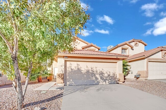 Building Photo - Beautiful 5 Bedroom! New Upgrades! / Coming Soon! 1/23!