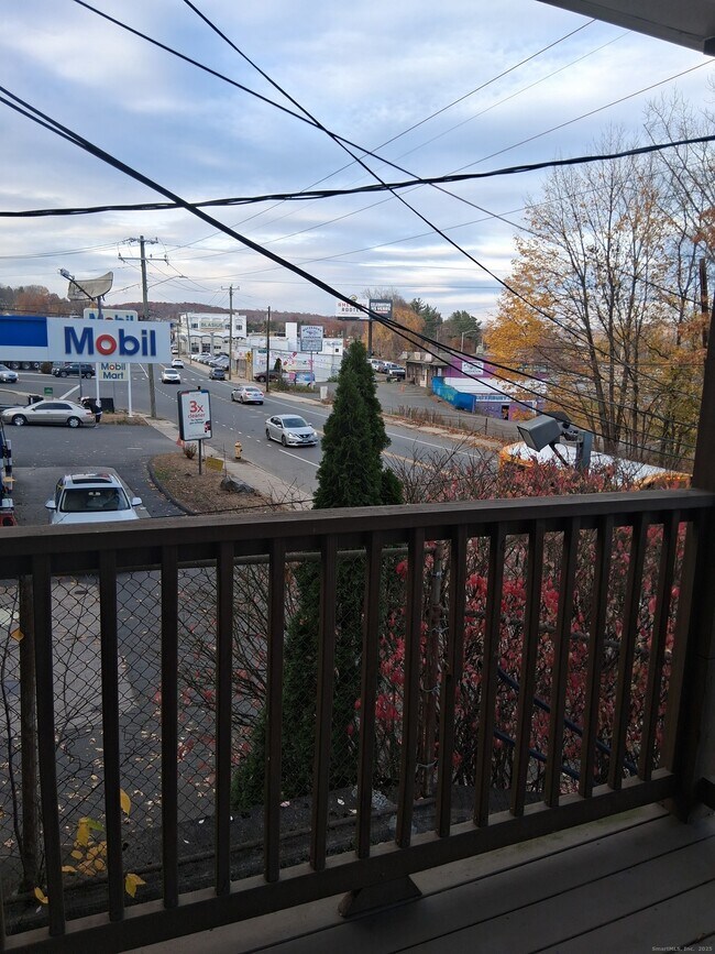 Building Photo - 367 Watertown Ave