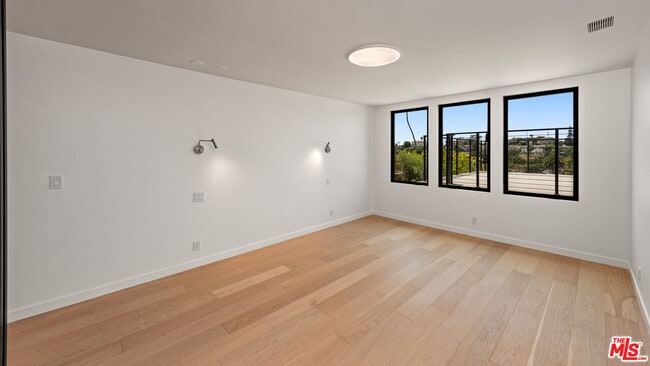 Building Photo - 8236 Zitola Terrace
