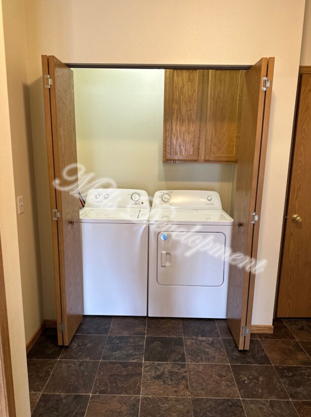 2 Bed 1-2 Bath - Heron Cove