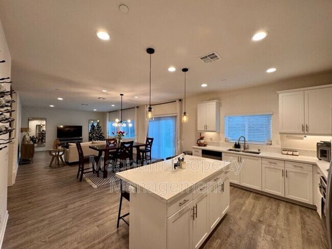 Building Photo - 30411 Ridgecrest Rd