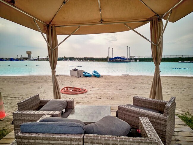 Building Photo - 12629 Pirate Bend Dr