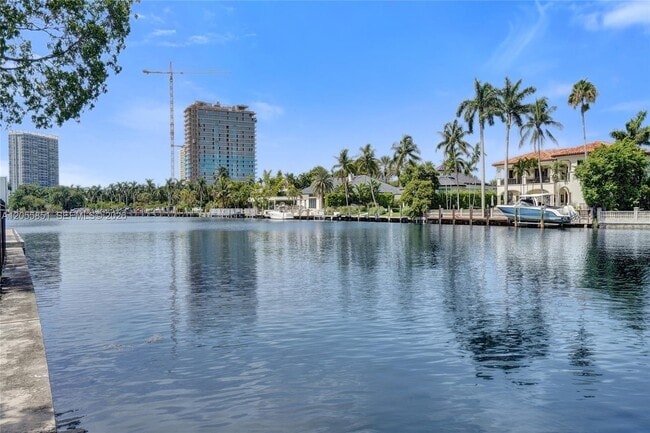 Building Photo - 2000 Atlantic Shores Blvd