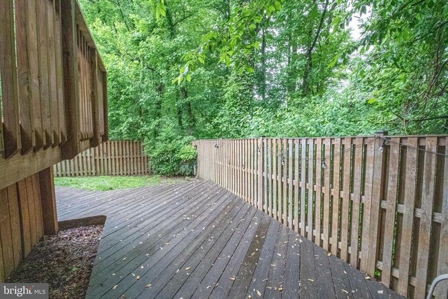 Building Photo - 2526 Log Mill Ct