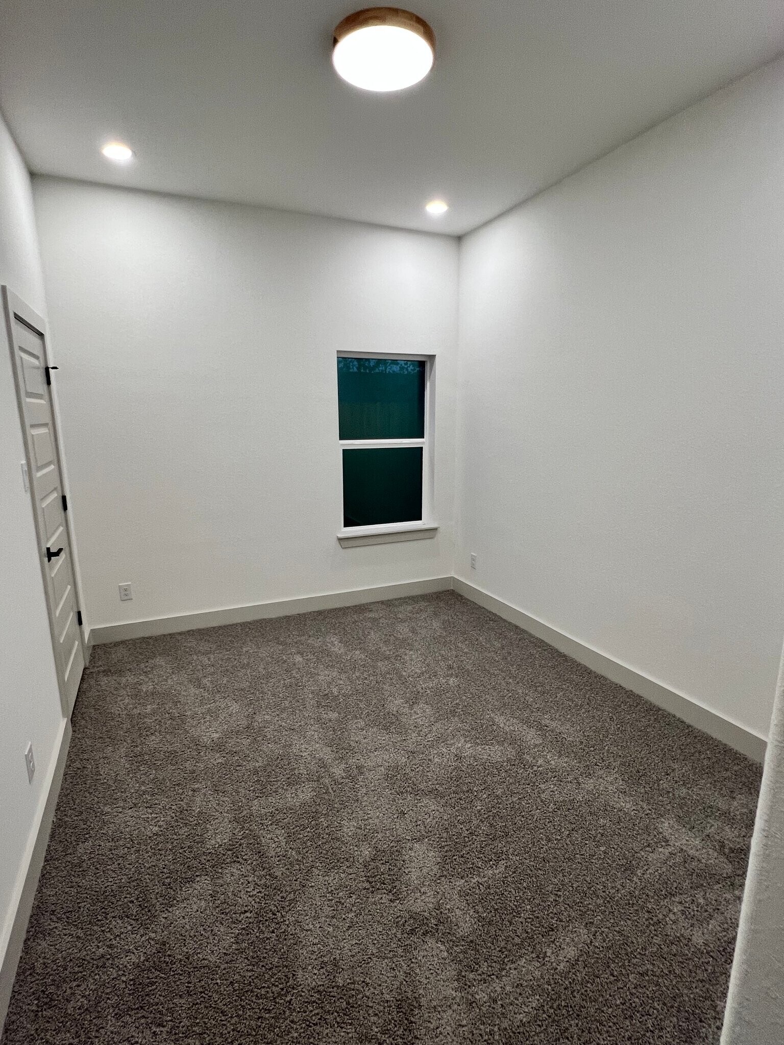 Building Photo - 9821 Turnbow St