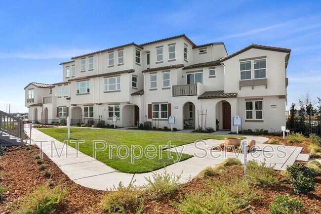 Building Photo - 4429 Rhone Walk