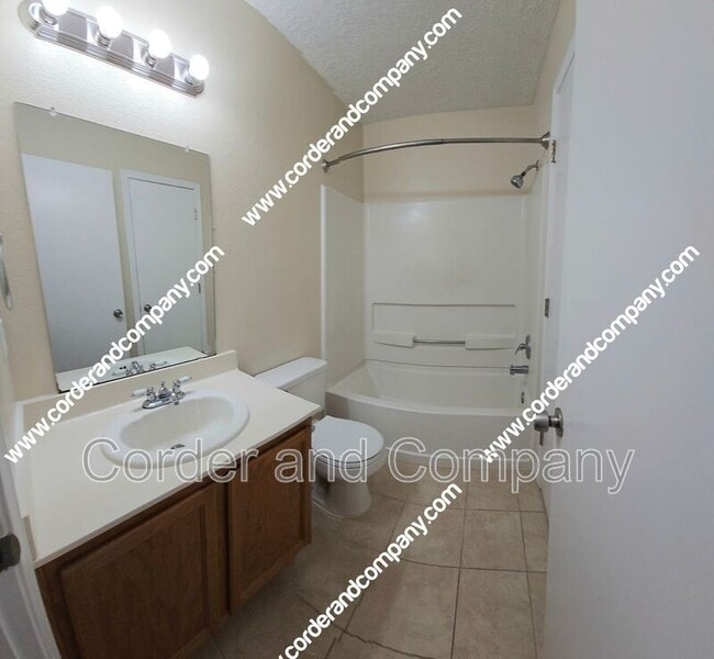 Building Photo - 10615 Monte Bello Ct NW