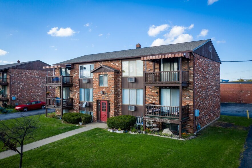 Building Photo - 25 Barton Ct