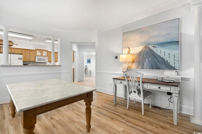 Building Photo - 2180 Waterview Dr