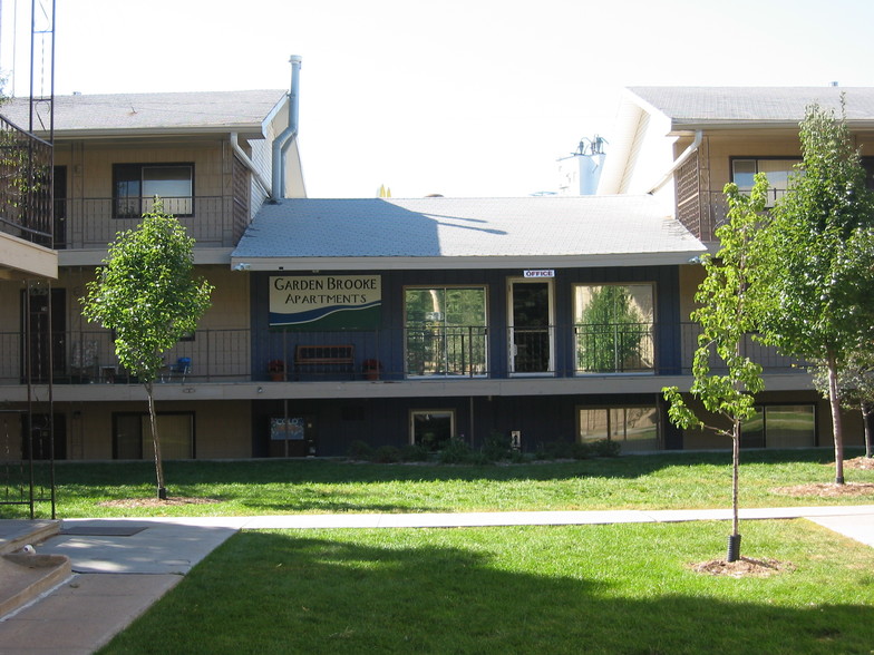 Building Photo - Garden Brooke Apartments