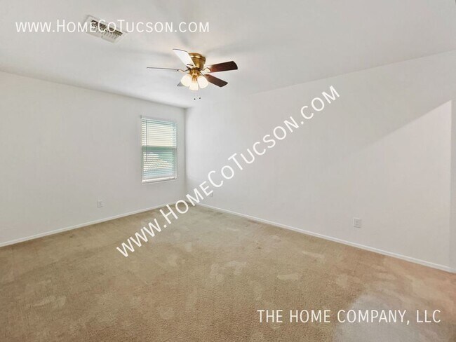 Building Photo - 7540 S Circulo Rio Blanco