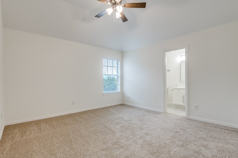 Building Photo - 7814 Wilmington Dr