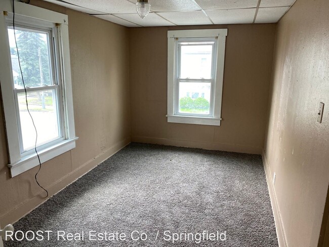 Building Photo - 3 br, 1.5 bath House - 236 E Northern Ave