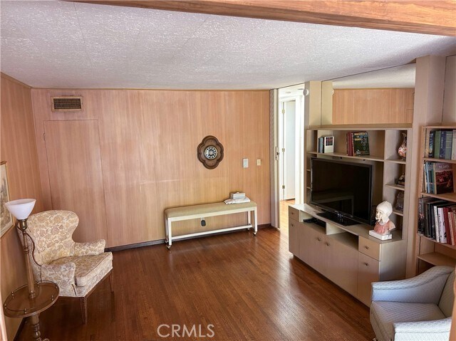 Building Photo - 10781 Lindbrook Dr