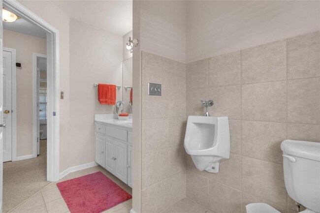 Building Photo - 8348 Wexford Trce