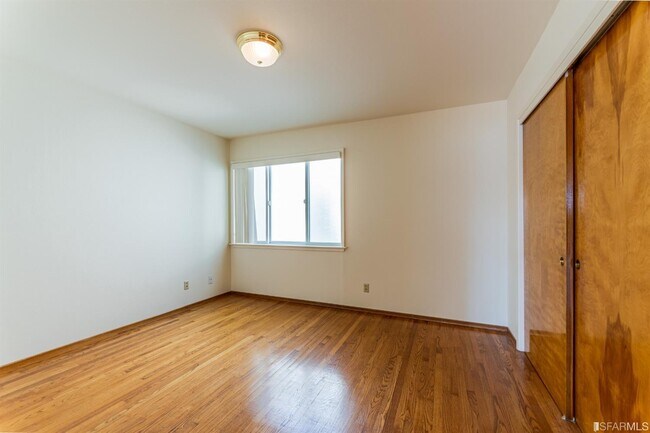 Building Photo - 3121 Broderick St