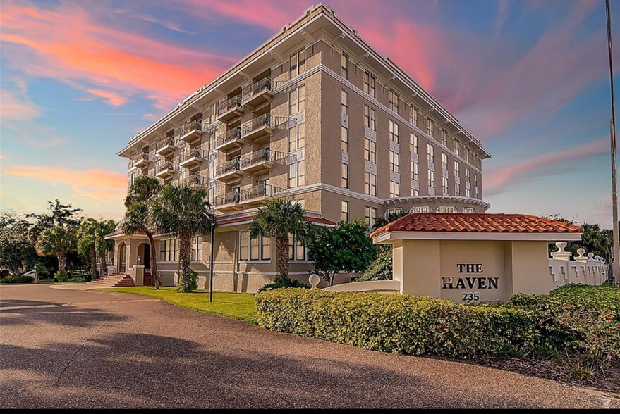 The Haven - 235 6th St NW