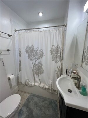 Building Photo - 42 Gorham St