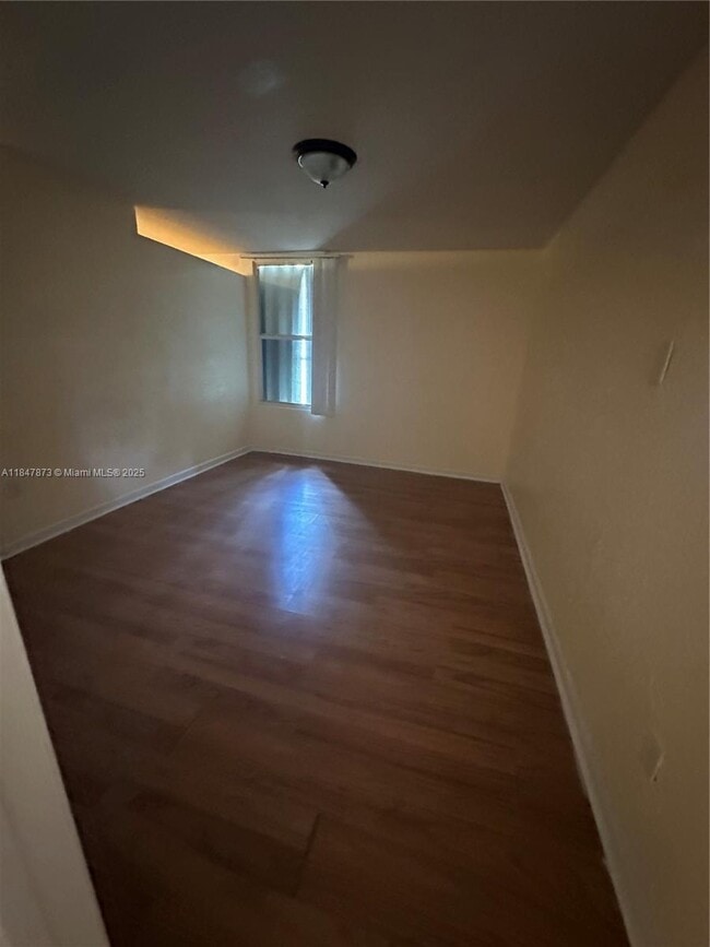Building Photo - 4041 SW 50th St