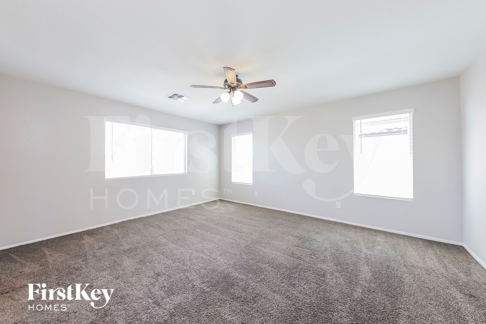 Building Photo - 4966 E Meadow Land Dr