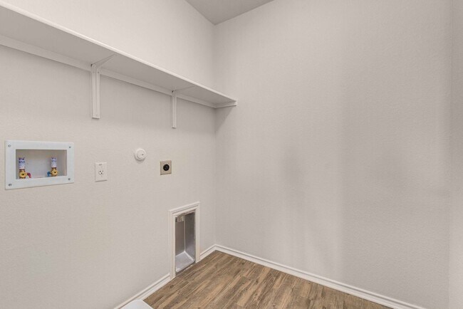 Building Photo - 158 Pepperbark Ln
