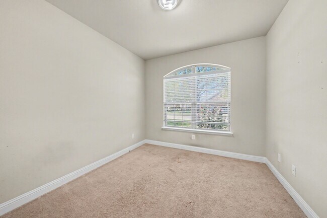 Building Photo - 1523 Bluestone Edge Ln