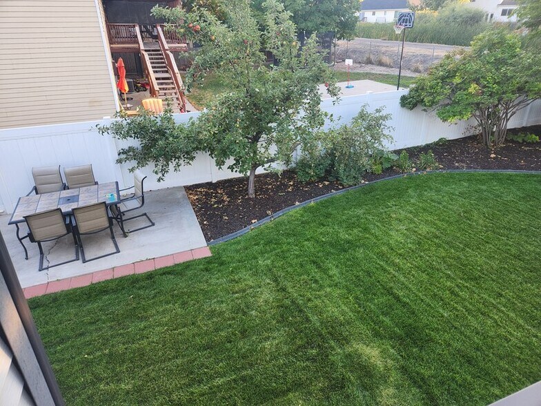 Building Photo - 12936 Timpview Dr