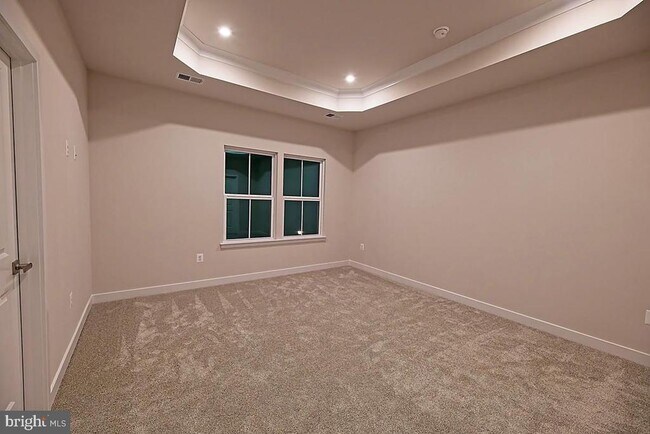 Building Photo - 9390 Tanfield Dr