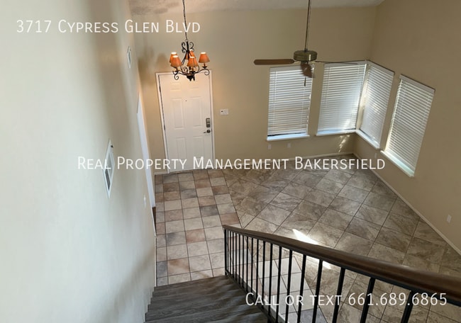 Building Photo - 3717 Cypress Glen Blvd