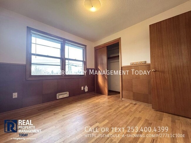 Building Photo - 2344 N Winnifred St