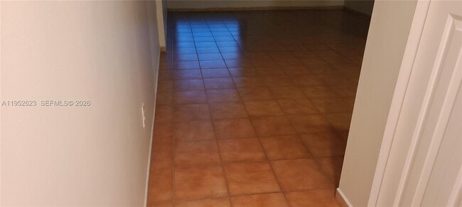 Building Photo - 10641 SW 108th Ave