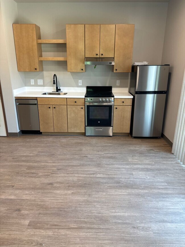 Building Photo - Beautiful, Brand New One Bedroom Near CSU!
