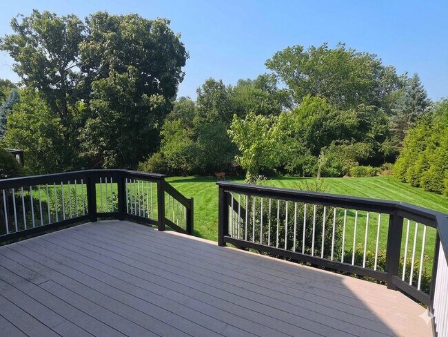 Building Photo - 3205 S Ridge Crest Ct