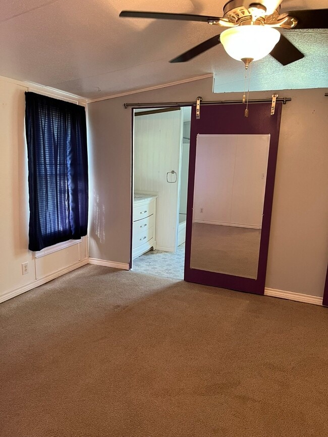 Building Photo - 12732 Pecan Tree Ct